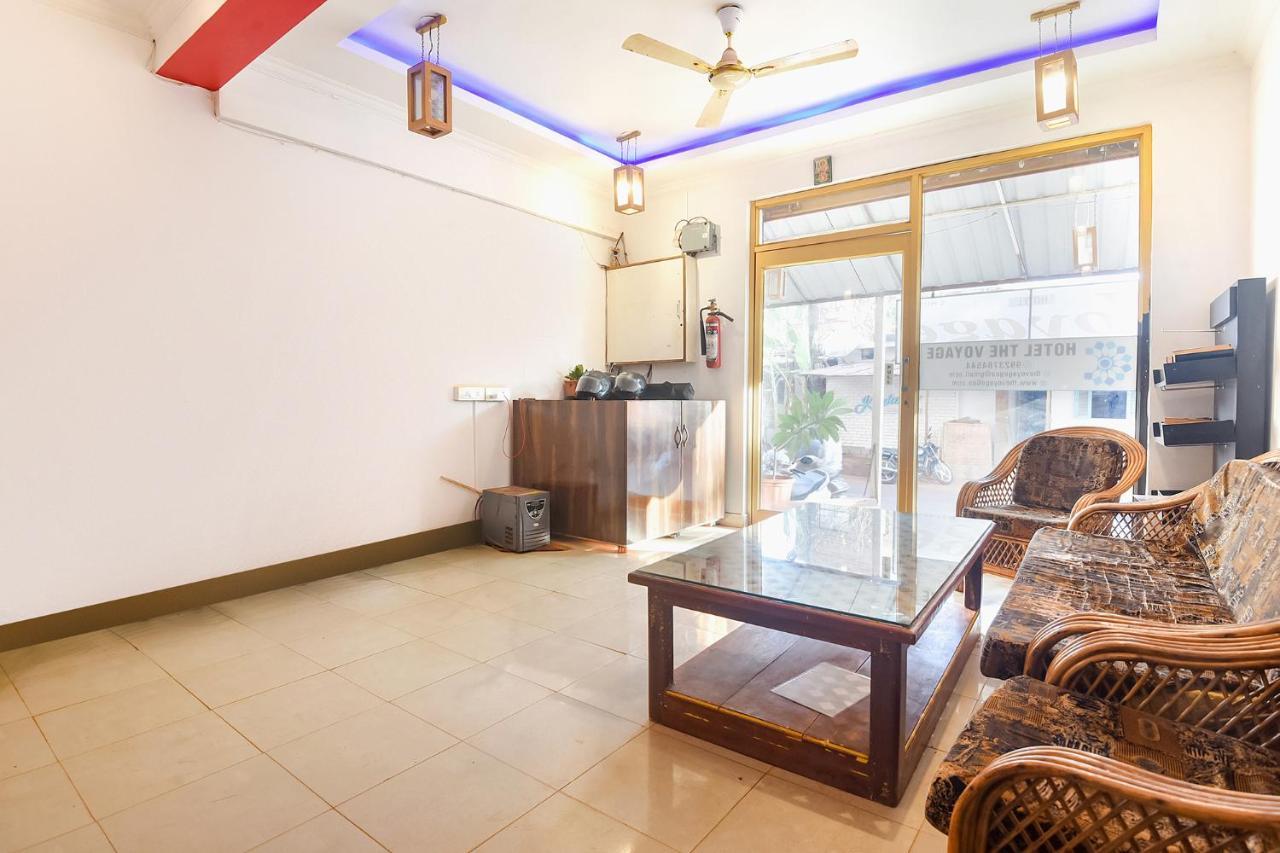 Fabexpress The Voyage Hotel Morjim Luaran gambar